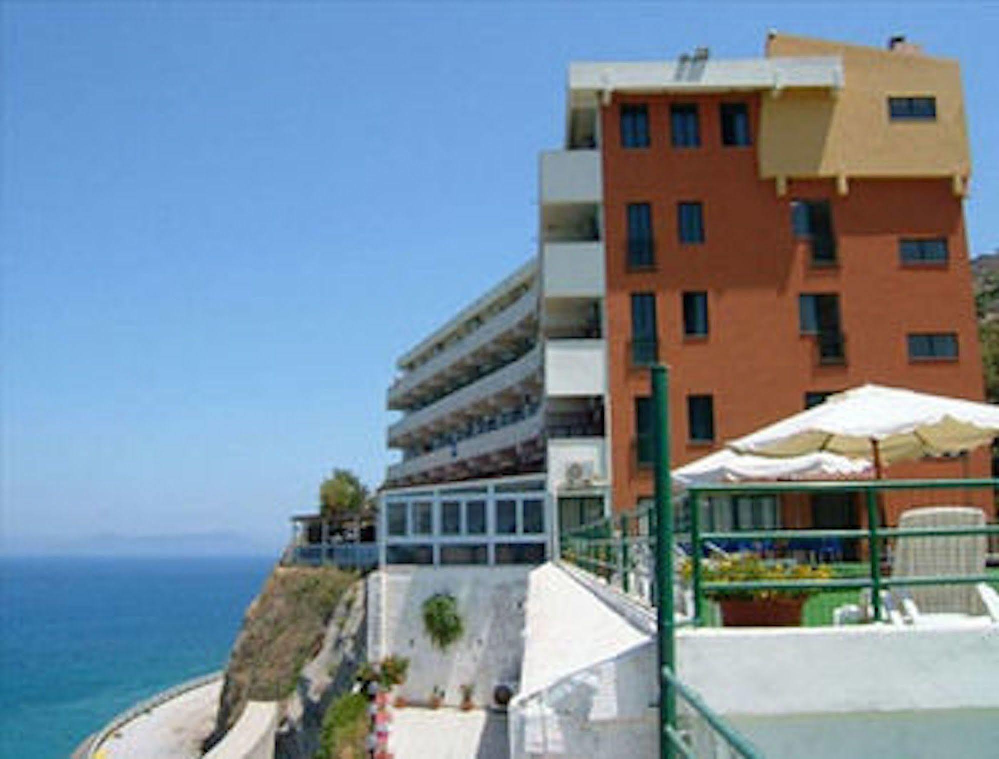 Hotel Capo Skino Gioiosa Marea Esterno foto